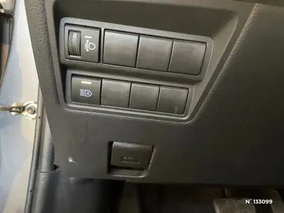 TOYOTA YARIS IV - voiture d'occasion - Photo 15