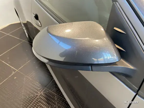 TOYOTA YARIS IV - voiture d'occasion - Photo 44