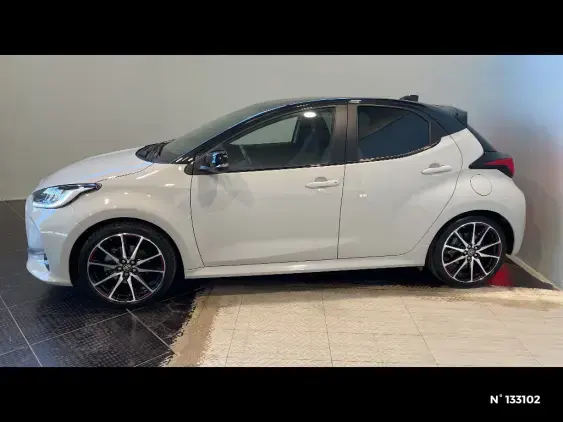 TOYOTA YARIS IV - voiture d'occasion - Photo 2
