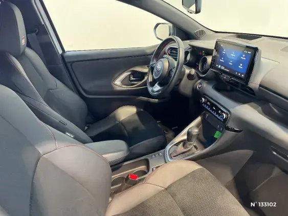 TOYOTA YARIS IV - voiture d'occasion - Photo 10