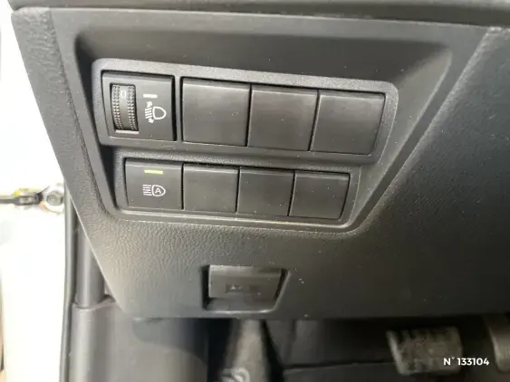 TOYOTA YARIS IV - voiture d'occasion - Photo 15