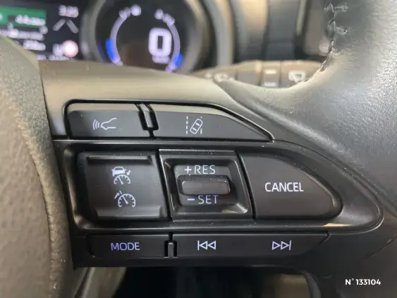 TOYOTA YARIS IV - voiture d'occasion - Photo 33