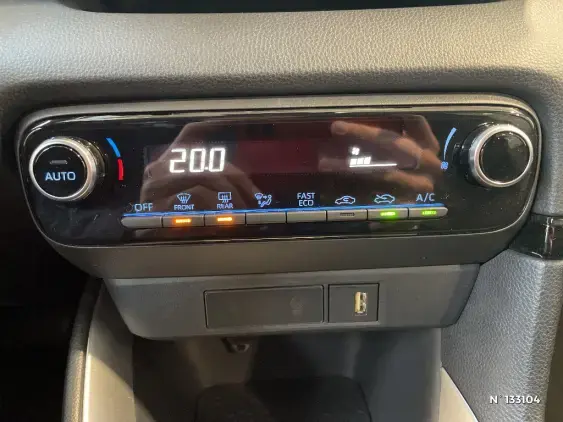 TOYOTA YARIS IV - voiture d'occasion - Photo 36