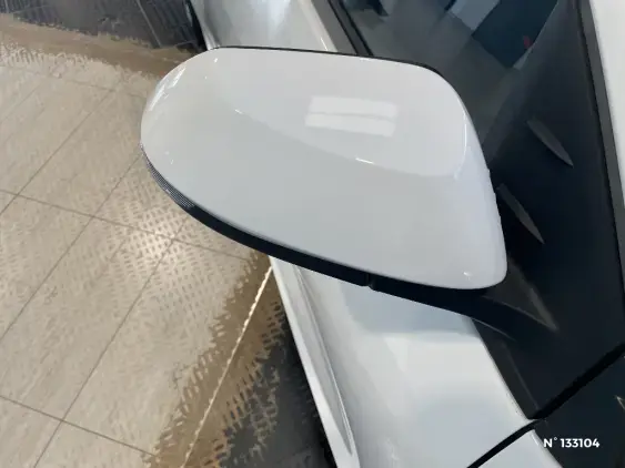 TOYOTA YARIS IV - voiture d'occasion - Photo 44