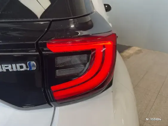 TOYOTA YARIS IV - voiture d'occasion - Photo 26