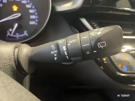 TOYOTA C-HR - voiture d'occasion - Photo 39
