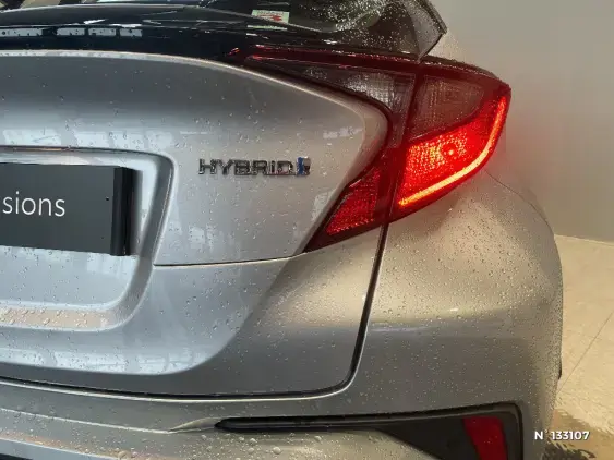 TOYOTA C-HR - voiture d'occasion - Photo 30