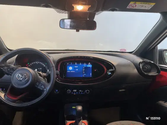 TOYOTA AYGO X - voiture d'occasion - Photo 9