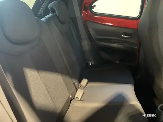 TOYOTA AYGO X - voiture d'occasion - Photo 11