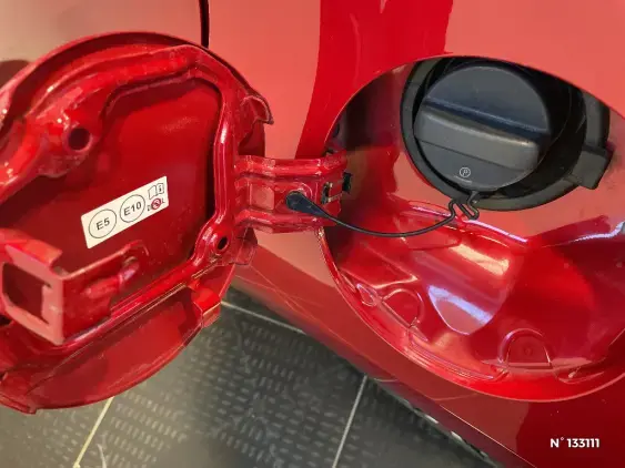 TOYOTA YARIS IV - voiture d'occasion - Photo 30