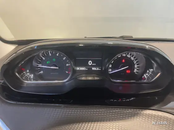 PEUGEOT 2008 - voiture d'occasion - Photo 12