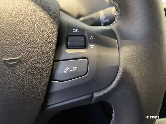 PEUGEOT 2008 - voiture d'occasion - Photo 39