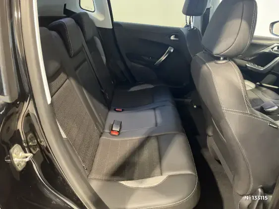 PEUGEOT 2008 - voiture d'occasion - Photo 11