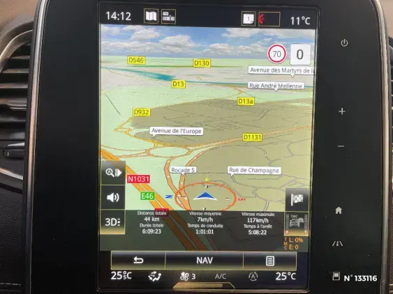 RENAULT SCENIC IV - voiture d'occasion - Photo 32