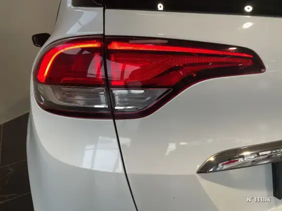 RENAULT SCENIC IV - voiture d'occasion - Photo 29