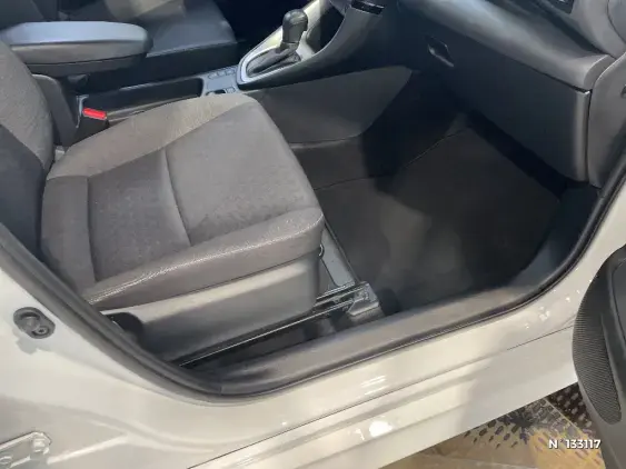 TOYOTA YARIS IV - voiture d'occasion - Photo 26