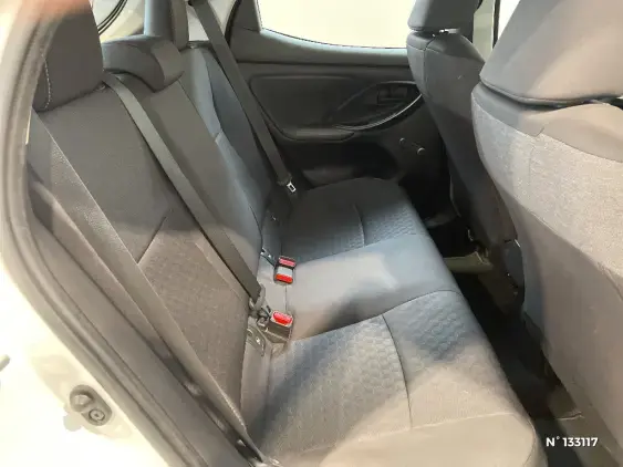 TOYOTA YARIS IV - voiture d'occasion - Photo 11