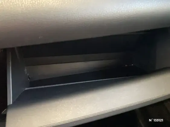 TOYOTA YARIS IV - voiture d'occasion - Photo 42