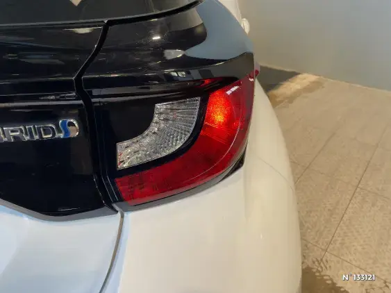 TOYOTA YARIS IV - voiture d'occasion - Photo 26