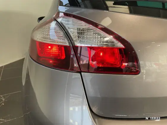 RENAULT MEGANE III - voiture d'occasion - Photo 28