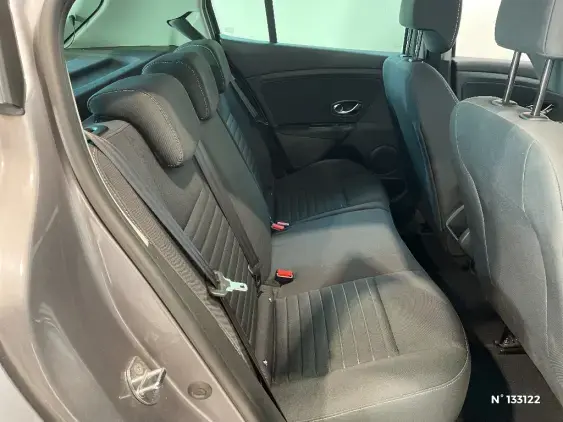 RENAULT MEGANE III - voiture d'occasion - Photo 11