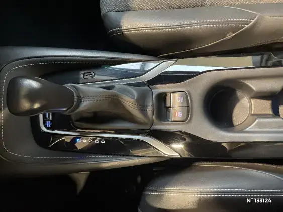 TOYOTA COROLLA TOURING SPT X - voiture d'occasion - Photo 36