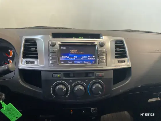 TOYOTA HILUX VII - voiture d'occasion - Photo 13