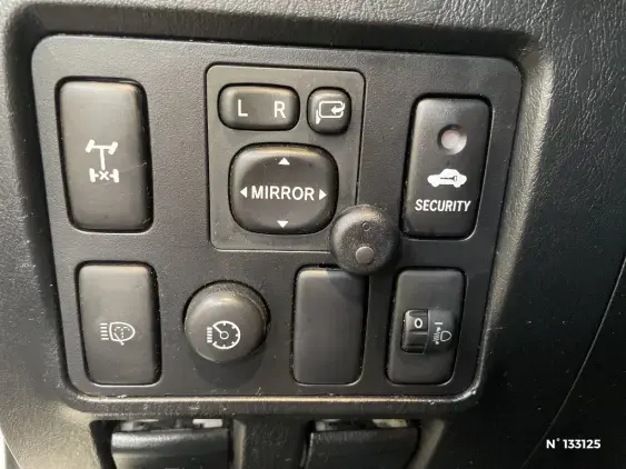 TOYOTA HILUX VII - voiture d'occasion - Photo 15