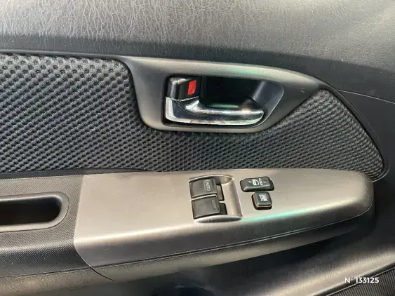 TOYOTA HILUX VII - voiture d'occasion - Photo 35