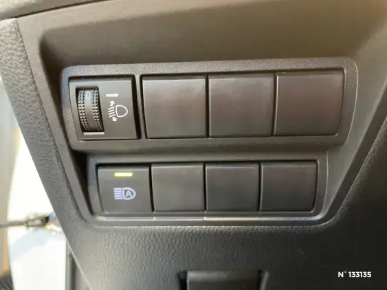 TOYOTA YARIS IV - voiture d'occasion - Photo 15