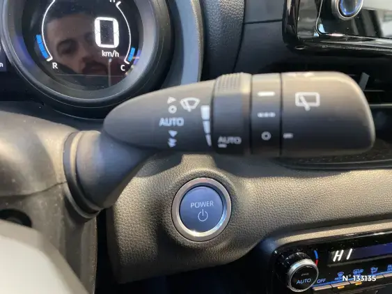 TOYOTA YARIS IV - voiture d'occasion - Photo 39