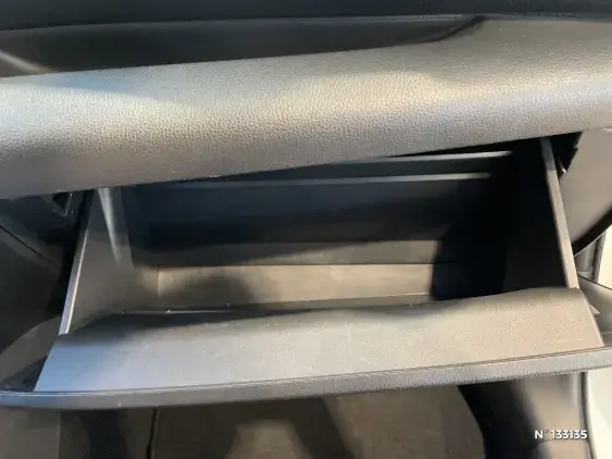 TOYOTA YARIS IV - voiture d'occasion - Photo 27