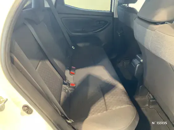 TOYOTA YARIS IV - voiture d'occasion - Photo 11