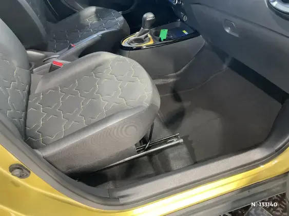 TOYOTA AYGO X - voiture d'occasion - Photo 26