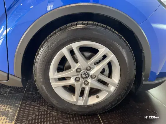 TOYOTA C-HR - voiture d'occasion - Photo 8