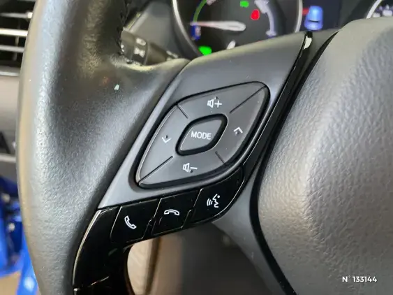 TOYOTA C-HR - voiture d'occasion - Photo 38