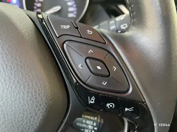 TOYOTA C-HR - voiture d'occasion - Photo 39