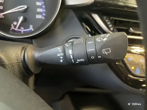 TOYOTA C-HR - voiture d'occasion - Photo 40