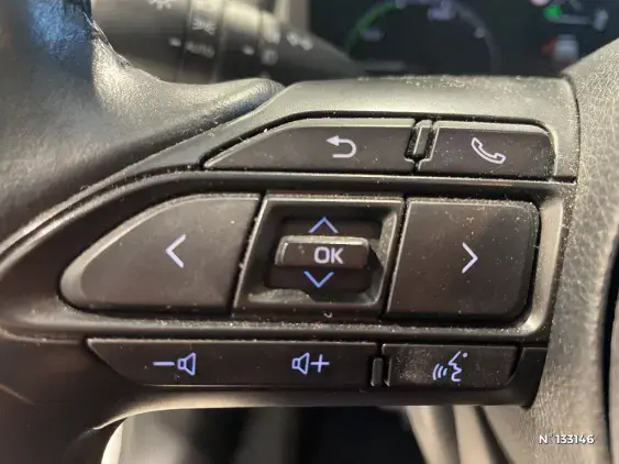 TOYOTA YARIS IV - voiture d'occasion - Photo 32