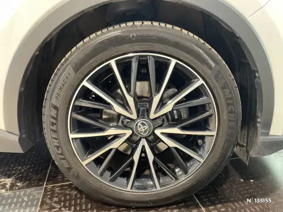 TOYOTA C-HR - voiture d'occasion - Photo 8