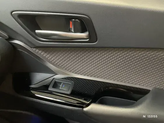 TOYOTA C-HR - voiture d'occasion - Photo 35