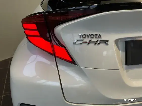 TOYOTA C-HR - voiture d'occasion - Photo 29