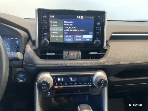 TOYOTA RAV4 V - voiture d'occasion - Photo 13