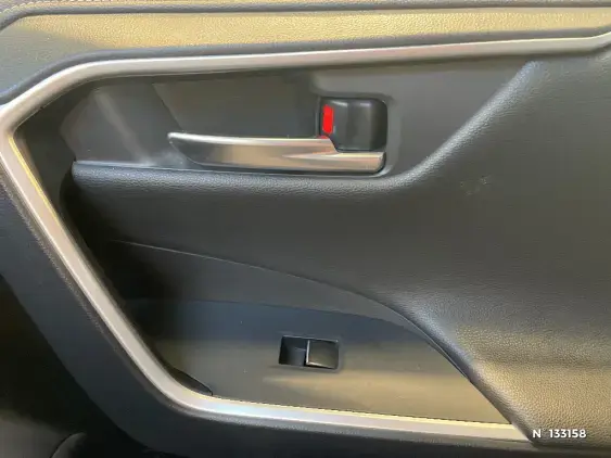 TOYOTA RAV4 V - voiture d'occasion - Photo 31