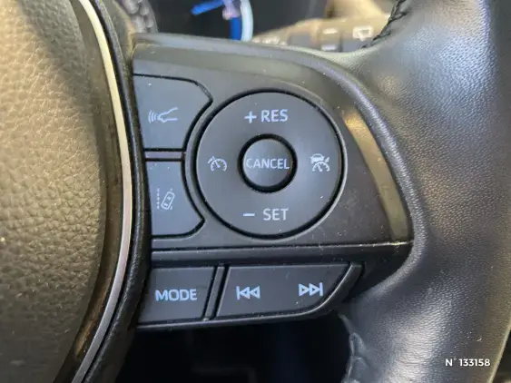 TOYOTA RAV4 V - voiture d'occasion - Photo 37