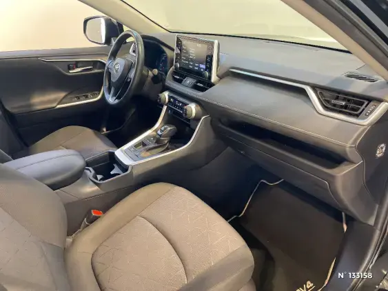 TOYOTA RAV4 V - voiture d'occasion - Photo 10