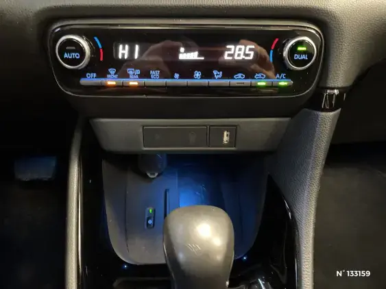 TOYOTA YARIS IV - voiture d'occasion - Photo 32