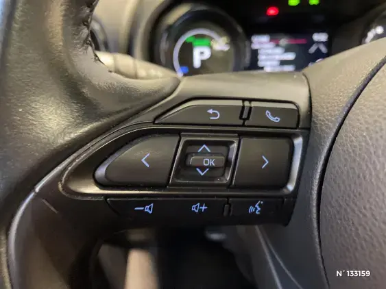 TOYOTA YARIS IV - voiture d'occasion - Photo 38