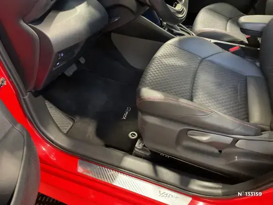 TOYOTA YARIS IV - voiture d'occasion - Photo 28