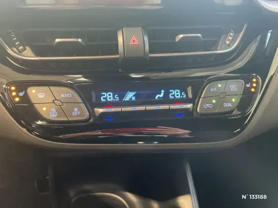 TOYOTA C-HR - voiture d'occasion - Photo 38